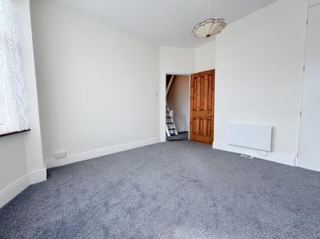 4 bedroom Terraced House to let in St Augustine Road, Southsea, Portsmouth, PO4