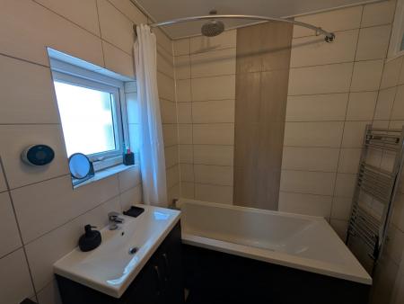 5 bedroom Terraced House to let in Hudson Road, Southsea, Portsmouth, PO5