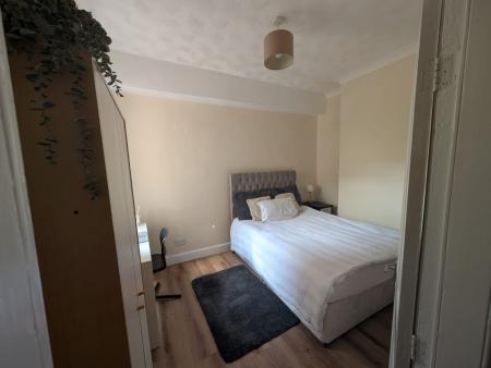 5 bedroom Terraced House to let in Hudson Road, Southsea, Portsmouth, PO5