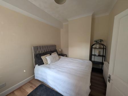 5 bedroom Terraced House to let in Hudson Road, Southsea, Portsmouth, PO5