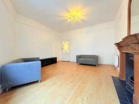 2 bedroom Maisonette to let in Marmion Road, Southsea, Portsmouth, PO5