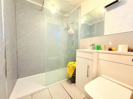 1 bedroom Flat to let in Western Parade, Southsea, Portsmouth, PO5