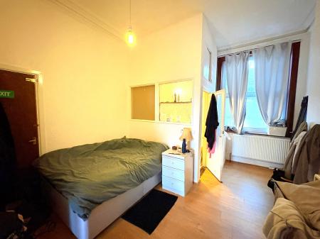 1 bedroom Flat to let in Western Parade, Southsea, Portsmouth, PO5