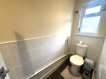 6 bedroom Town house to let in Leominster Road, Paulsgrove, Portsmouth, PO6