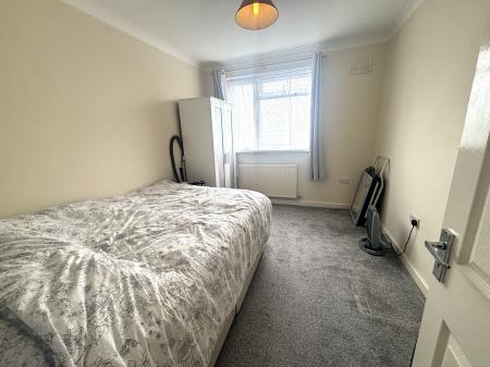 6 bedroom Town house to let in Leominster Road, Paulsgrove, Portsmouth, PO6