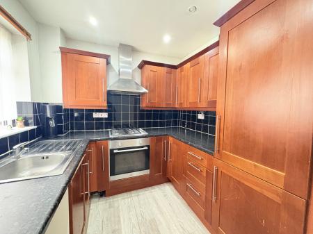 1 bedroom Semi-detached house for sale in Ripon Gardens, Waterlooville, Waterlooville, PO7