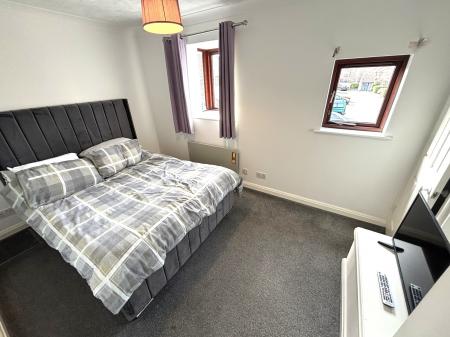 1 bedroom Mews house to let in Rowan Court, Southsea, Portsmouth, PO4