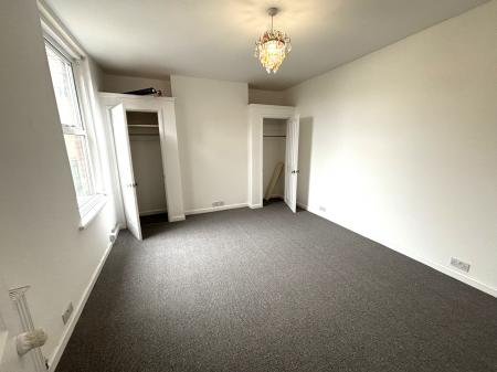 2 bedroom Flat to let in Fawcett Road, Southsea, Portsmouth, PO4