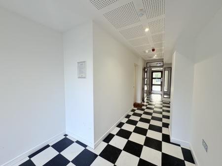 2 bedroom Flat for sale in Gisors Road, Southsea, Portsmouth, PO4