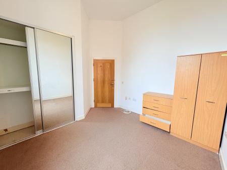 2 bedroom Flat for sale in The Vulcan, Gunwharf Quays, Portsmouth, PO1