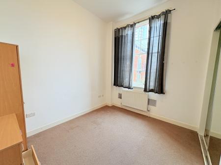 2 bedroom Flat for sale in The Vulcan, Gunwharf Quays, Portsmouth, PO1