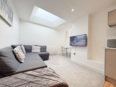 1 bedroom Flat for sale in London Road, North End, Portsmouth, PO2