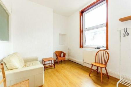 1 bedroom Flat to let in Western Parade, Portsmouth, PO5