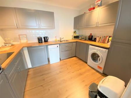 1 bedroom Flat for sale in Marmion Road, Southsea, Portsmouth, PO5