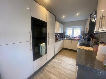 7 bedroom Terraced House to let in Telephone Road, Southsea, Portsmouth, PO4