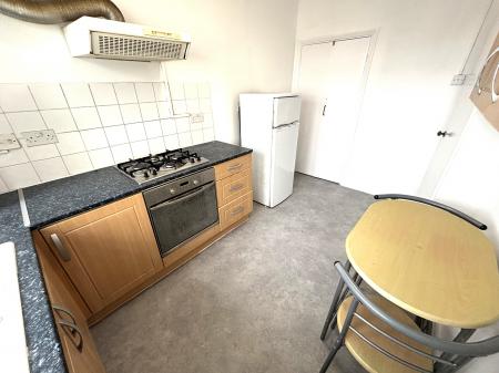 2 bedroom Flat to let in Palmerston Road, Southsea, Portsmouth, PO5