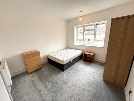 2 bedroom Flat to let in Palmerston Road, Southsea, Portsmouth, PO5