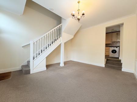 2 bedroom Maisonette for sale in West Street, Havant, PO9