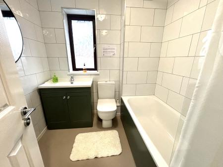 2 bedroom Terraced House to let in Armory Lane, Gunwharf Quays, Portsmouth, PO1