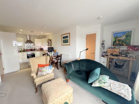 1 bedroom Flat for sale in Brunel Way, Bedhampton, Havant, PO9