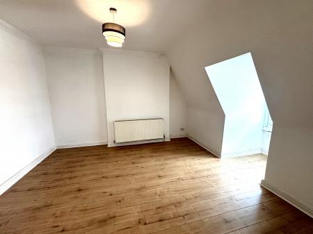 1 bedroom Flat to let in 30-32 Granada Road, Southsea, Portsmouth, PO4