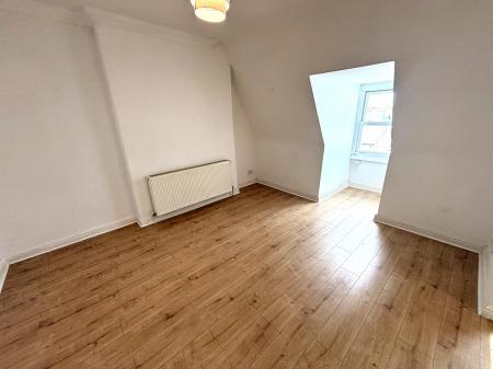 1 bedroom Flat to let in 30-32 Granada Road, Southsea, Portsmouth, PO4