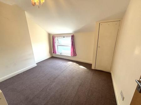 2 bedroom Flat to let in 30-32 Granada Road, Southsea, Portsmouth, PO4