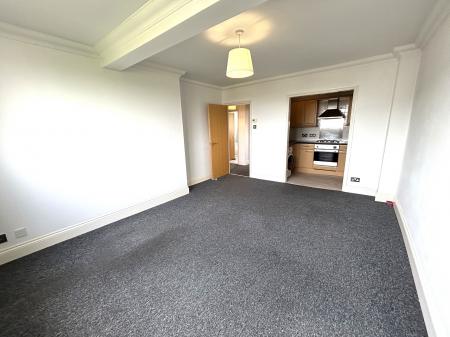 2 bedroom Flat to let in Clarendon Road, Southsea, Portsmouth, PO4