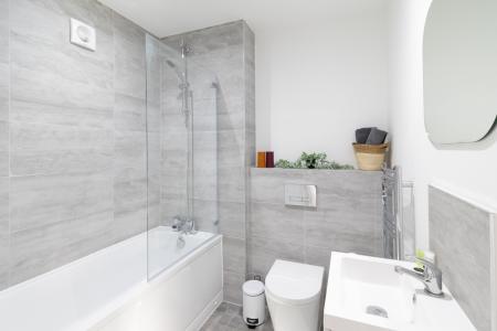 2 bedroom Semi-detached house to let in Whitworth Close, Gosport, PO12