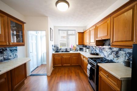 3 bedroom Semi-detached house to let in Curzon Howe Road, Portsmouth, PO1
