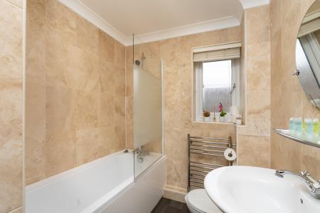 3 bedroom Terraced House to let in Sun Street, Portsmouth, PO1