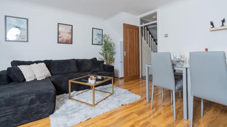 3 bedroom Terraced House to let in Sun Street, Portsmouth, PO1