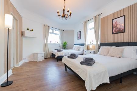 Lincoln Road, Fratton, Portsmouth, PO1