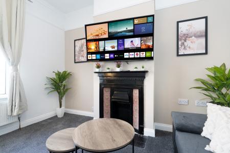 4 bedroom Semi-detached house to let in Lincoln Road, Fratton, Portsmouth, PO1