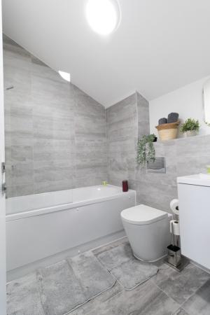 1 bedroom Flat to let in Whitworth Close, Gosport, PO12