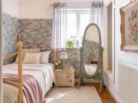 2 bedroom Semi-detached house to let in Passfield Walk, Havant, PO9