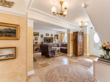 2 bedroom Semi-detached house to let in Passfield Walk, Havant, PO9