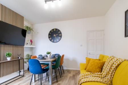 3 bedroom Terraced House to let in Winchester Road, Portsmouth, PO2