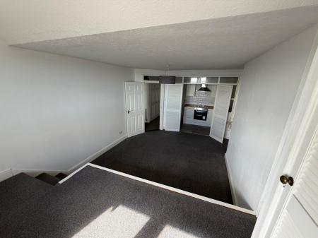 2 bedroom Flat to let in Mary Rose Court, South Parade, Southsea, Portsmouth, PO5