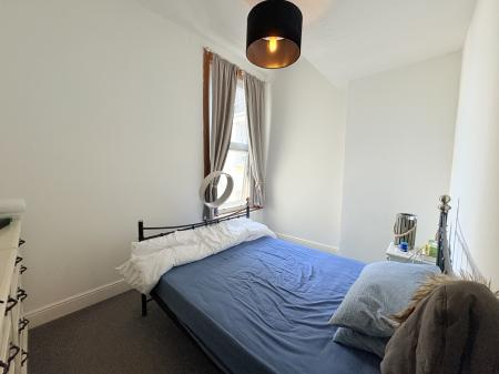 2 bedroom Flat to let in Mary Rose Court, South Parade, Southsea, Portsmouth, PO5