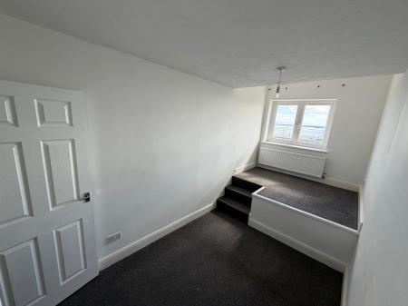 2 bedroom Flat to let in Mary Rose Court, South Parade, Southsea, Portsmouth, PO5