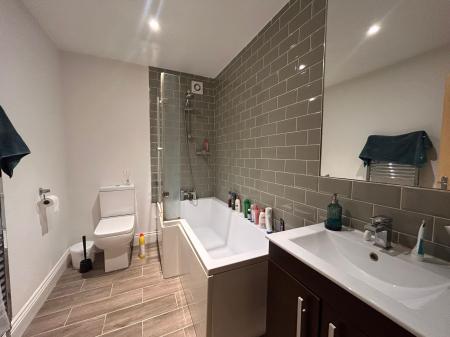 2 bedroom Flat to let in Eastern Villas Road, Southsea, Portsmouth, PO4