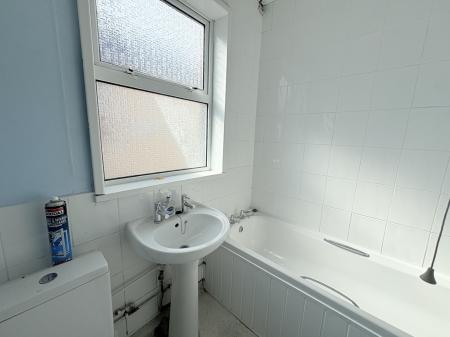 3 bedroom Terraced House to let in Copnor Road, Copnor, Portsmouth, PO3