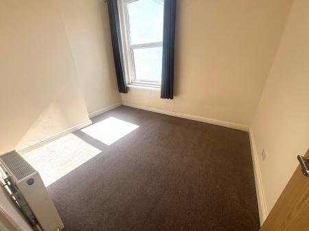 2 bedroom Flat to let in 30-32 Granada Road, Southsea, Portsmouth, PO4