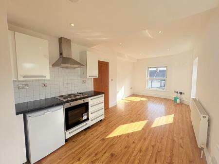 2 bedroom Maisonette for sale in Chelsea Road, Southsea, Portsmouth, PO5