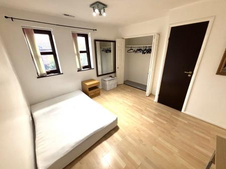 2 bedroom Terraced House to let in Armory Lane, Gunwharf Quays, Portsmouth, PO1