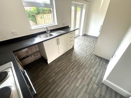 2 bedroom Semi-detached house for sale in Burgate Close, Havant, PO9