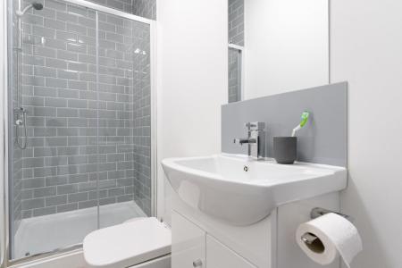 5 bedroom Terraced House to let in Bradford Road, Southsea, Portsmouth, PO5