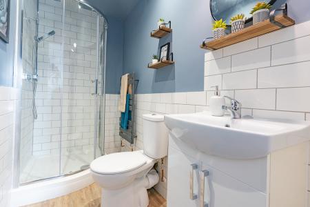 6 bedroom Terraced House to let in Manners Road, Southsea, Portsmouth, PO4