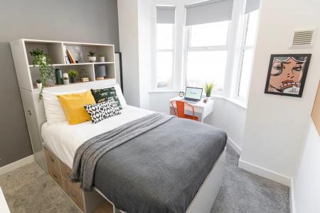 7 bedroom Terraced House to let in Manners Road, Southsea, Portsmouth, PO4